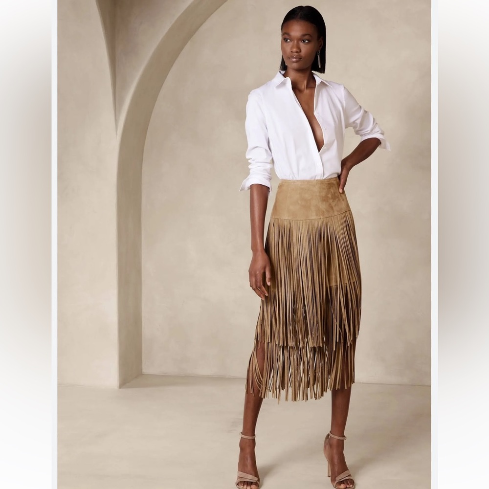 Banana Republic Sevilla Suede Fringe Skirt - worn once - excellent condition